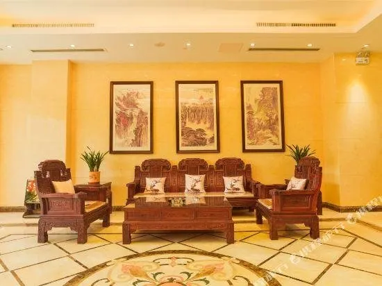 Xuzhou Ideal International Holiday Hotel (Yunlonghu Gongnong Road Subway Station) - Image 1