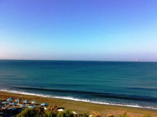 Studios Dimitra Beach Hotel - Image 1