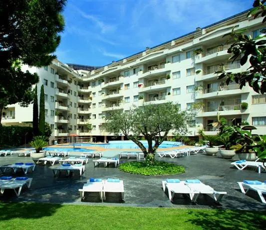 Aqua Hotel Montagut Suites - Image 1