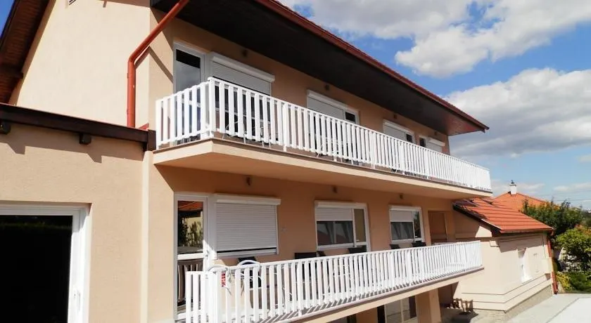 Apartman Virág - Image 1