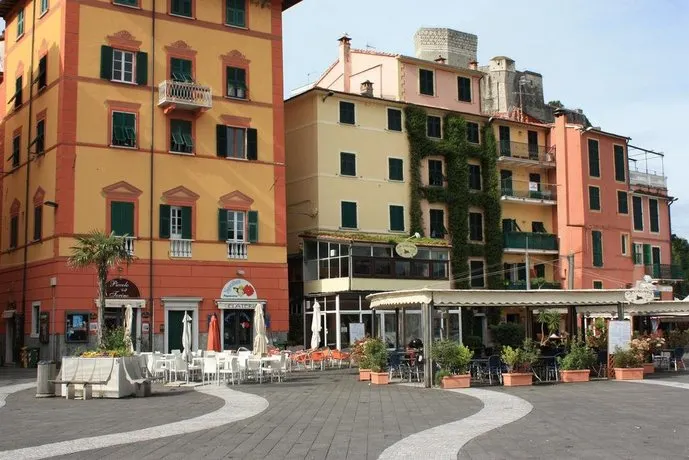 Lerici Holidays - Image 1