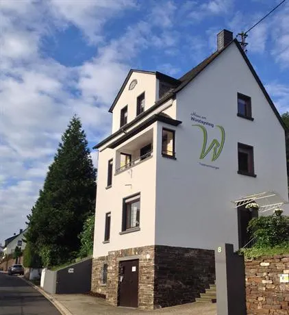 Ferienwohnungen Haus am Würzlaysteig - Image 1