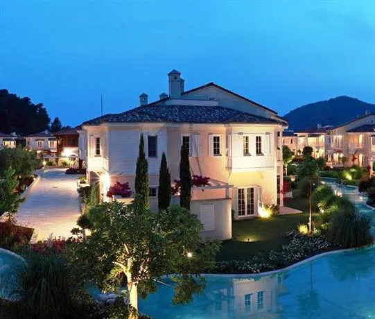 Portville Holiday Villas - Image 1