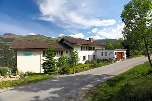 Familien und Wanderhotel Clarezia - Image 1