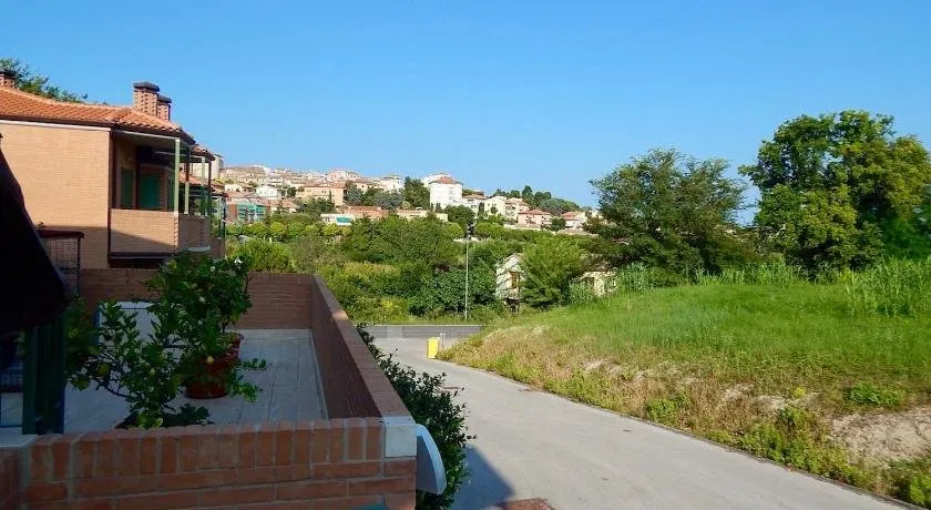 S232 - Sirolo, delizioso bilocale con terrazzo - Image 1