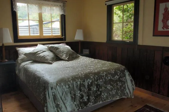 Stringer's Cottage - Image 1
