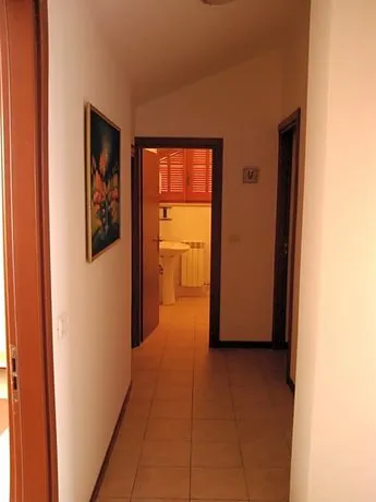 B&B Tio Pepe - Image 1