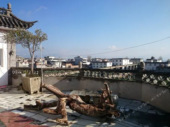 Dali Erhai Ai Yuan Xuan Inn Sea View Hostel - Image 1
