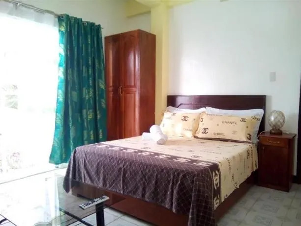 Kiters Inn Boracay - Image 1