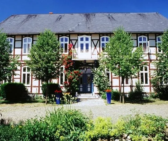 Herrenhaus Salderatzen - Image 1