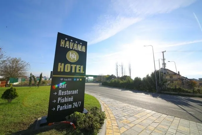 Havana Hotel - Image 1