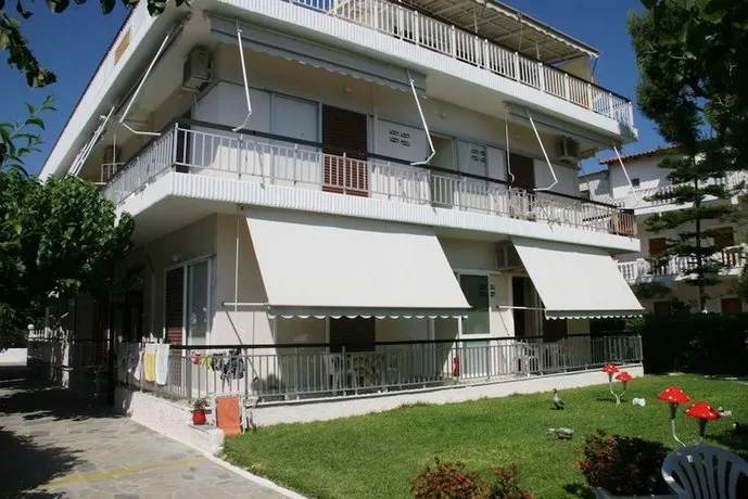 Pension Akrogiali - Image 1