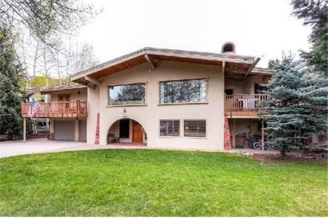 Silver Kingdom - 7 Br home by RedAwning - Image 1