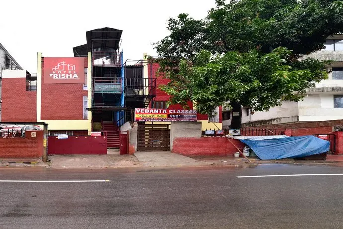 Hotel Trisha by OYO Rooms - Image 1