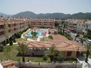 Midpoint Club & Suites - Image 1