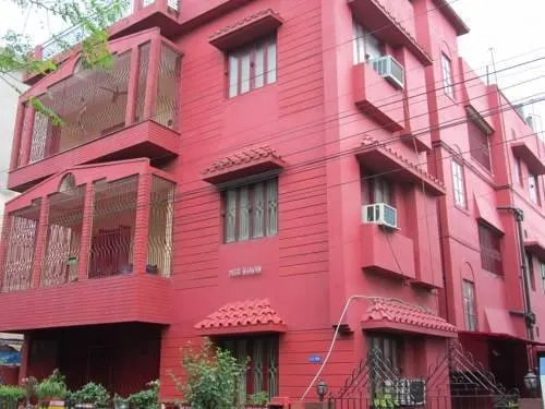 Tulip Guest House - Image 1