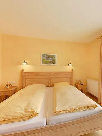 Hotel-Gasthof Sternen - Image 1