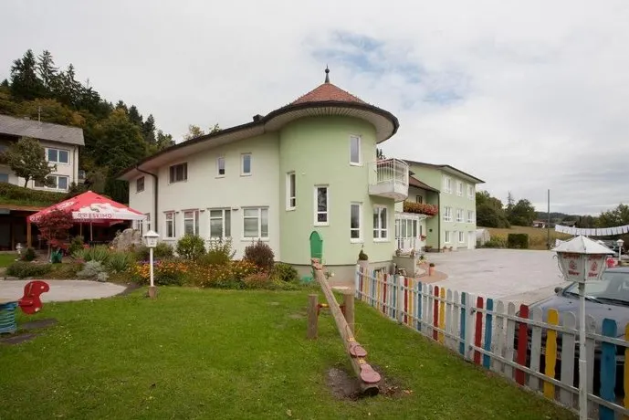 Gasthof - Pension Karawankenblick - Image 1