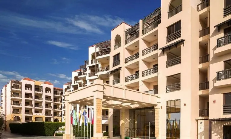 Samra Bay Hotel And Resort - Image 1