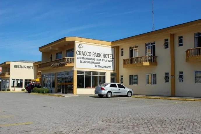 Cracco Park Hotel - Image 1