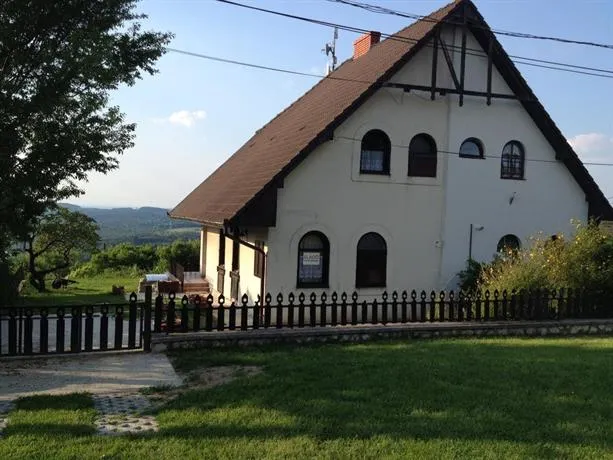 Anita Apartmanhaz - Image 1