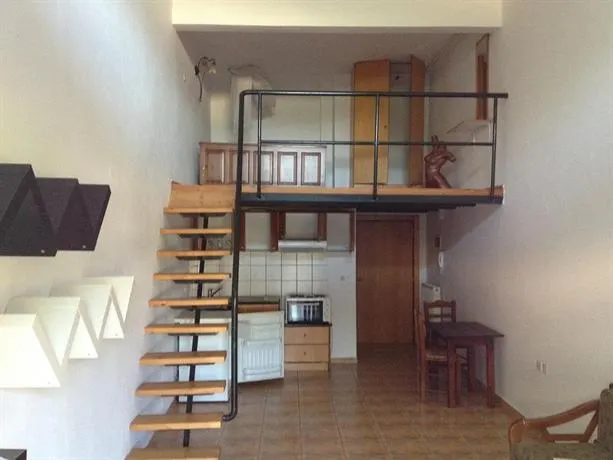 Le Jardin Volos - Image 1