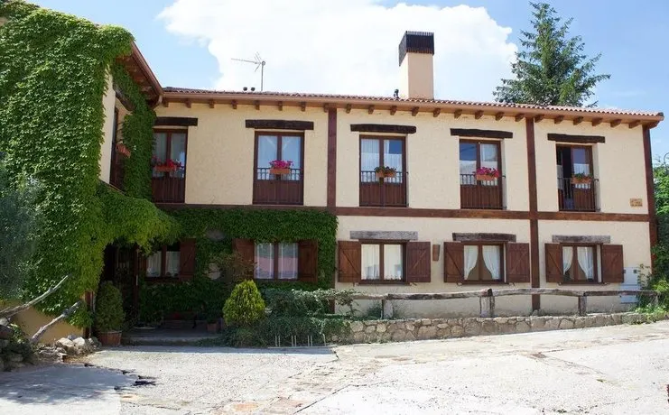 Hospedería del Valle Boutique Apartments - Image 1