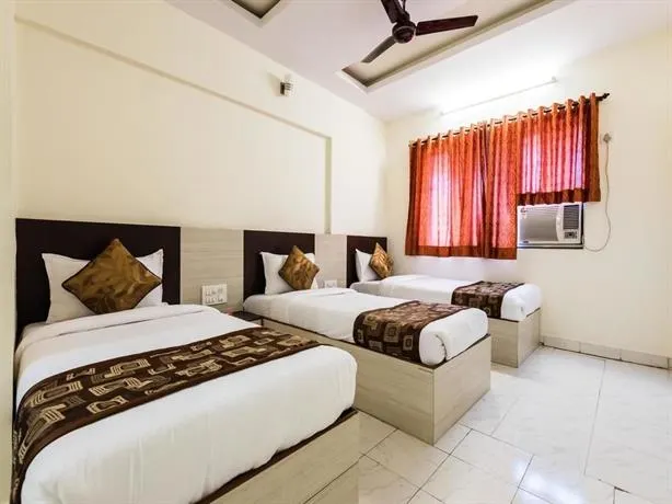 OYO Rooms Chembur Swastik Chambers - Image 1