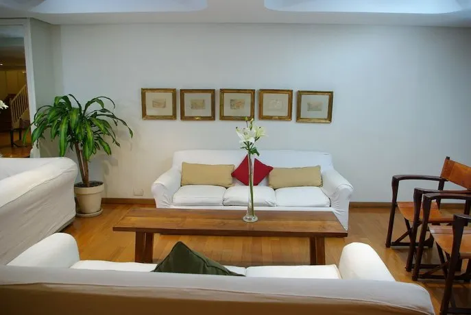 Loi Suites Esmeralda - Image 1