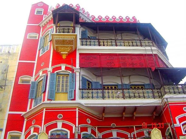 Shiva Ganges View Guest House - Image 1