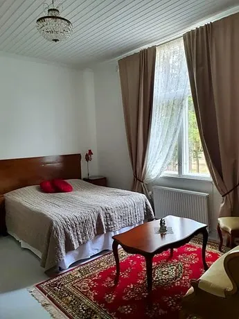 Neitsytniemen Kartano - Image 1