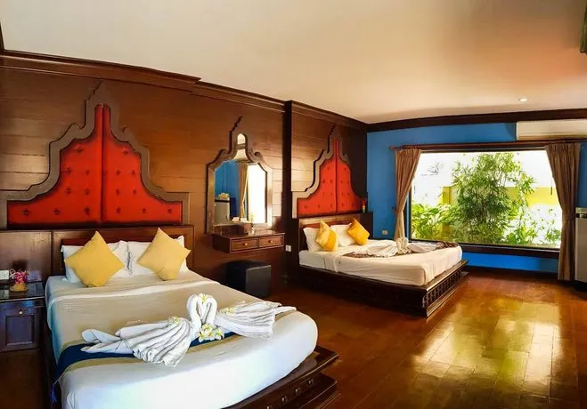Rasta Hotel - Image 1