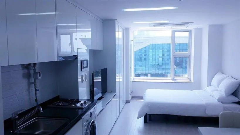 Centum View Raum Haeundae Residence - Image 1