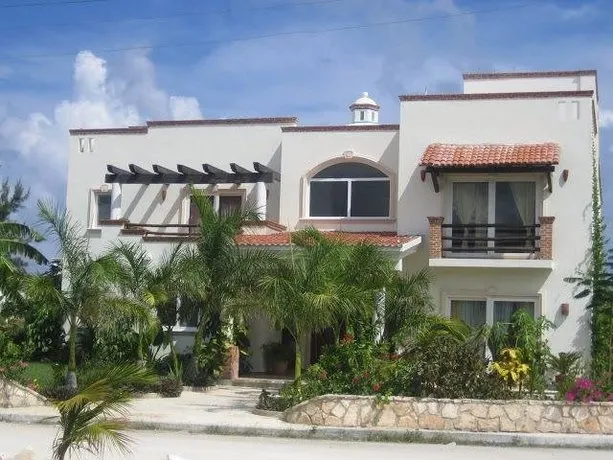 Casa Andalucia Playa Paraiso - Image 1
