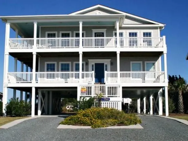 Slattisfaction - 6 Br Home - Image 1