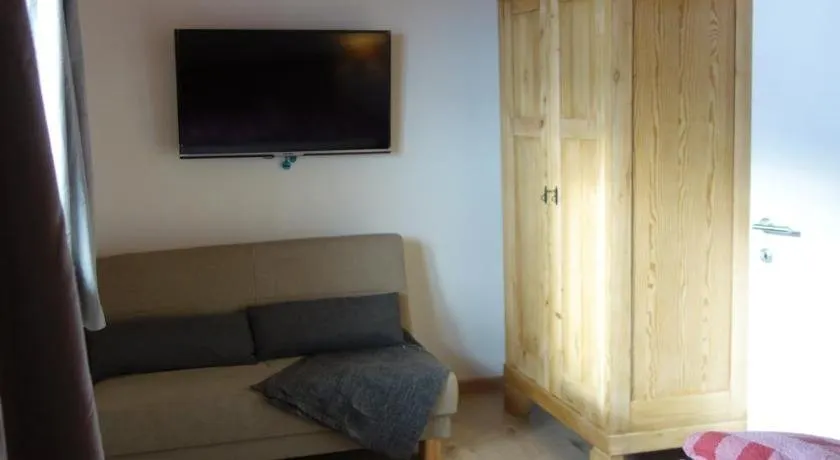 Traumhafter Seeblick: Ferienwohnung "Am Atoll" - Image 1