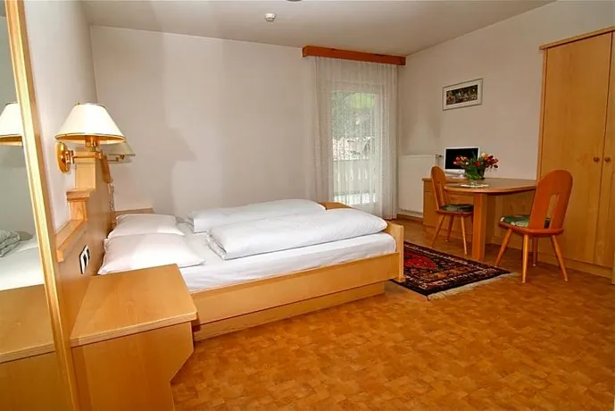Hotel Oberleiter - Image 1