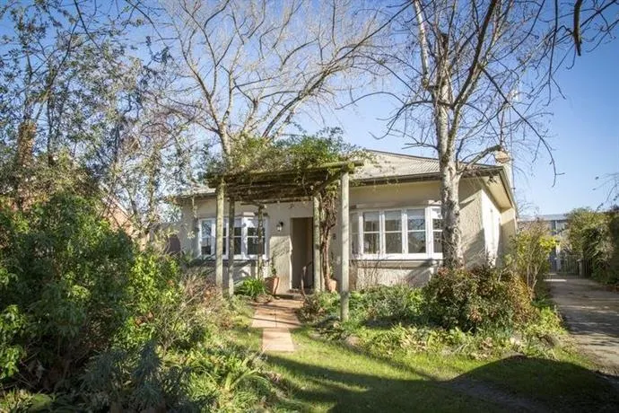 88 Morrisset - Image 1