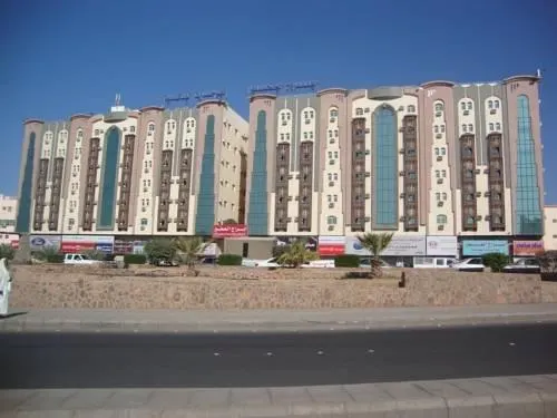 Al Otair Towers Apartment - Image 1