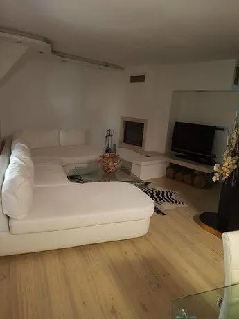 Apartment Divine - Image 1