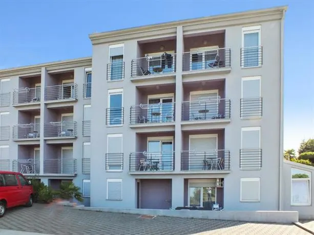 Sea View Flat near beach - Image 1