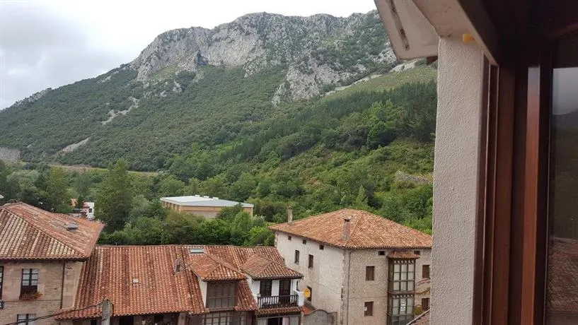 Hostal Gogar - Image 1
