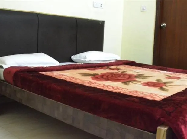 Hotel Lucky Palace - Image 1