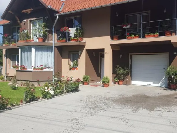 Erzsoarpi - Image 1