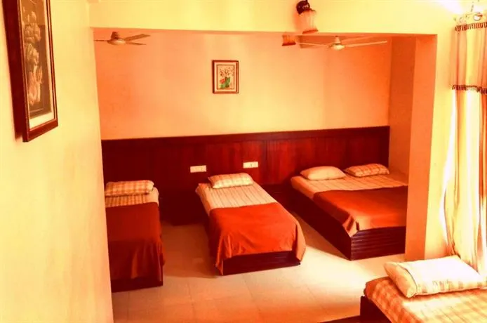 Hotel Royal Nest - Image 1