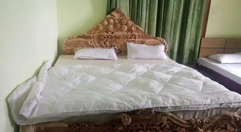 HillView rooms Near Mussoorie Jheel - Image 1