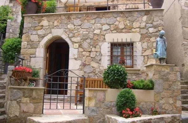 Beautiful apartment in Tossa de Mar - Image 1