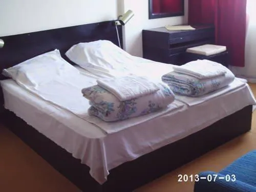Family hotel Bella - Image 1