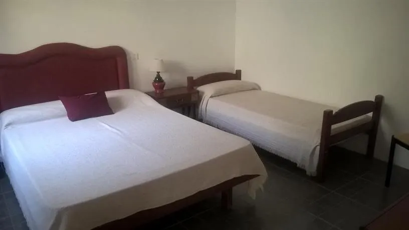 Hosteria Aguas Claras - Image 1