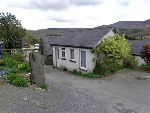 Staylittle Farm - Image 1